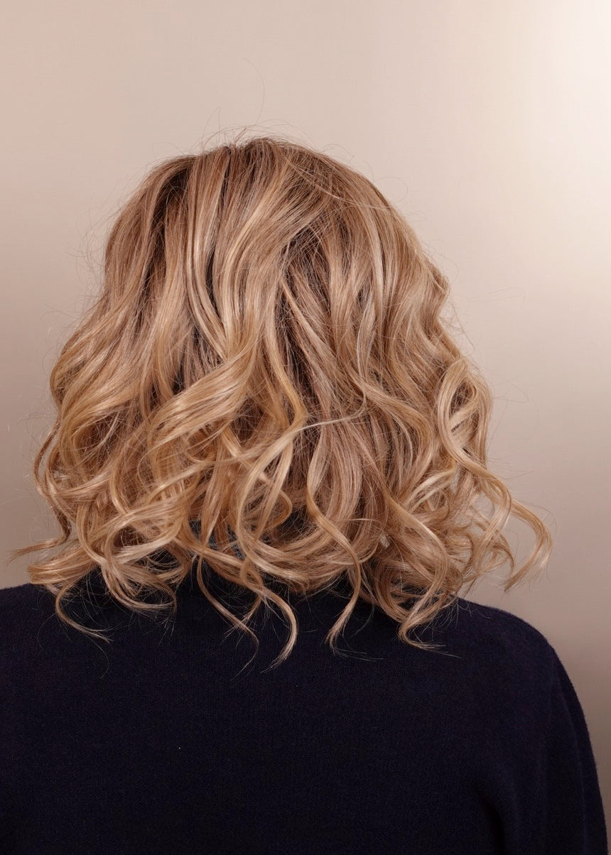 Frannie wearing Lacy Lite in 22F16S8 Venice Blonde