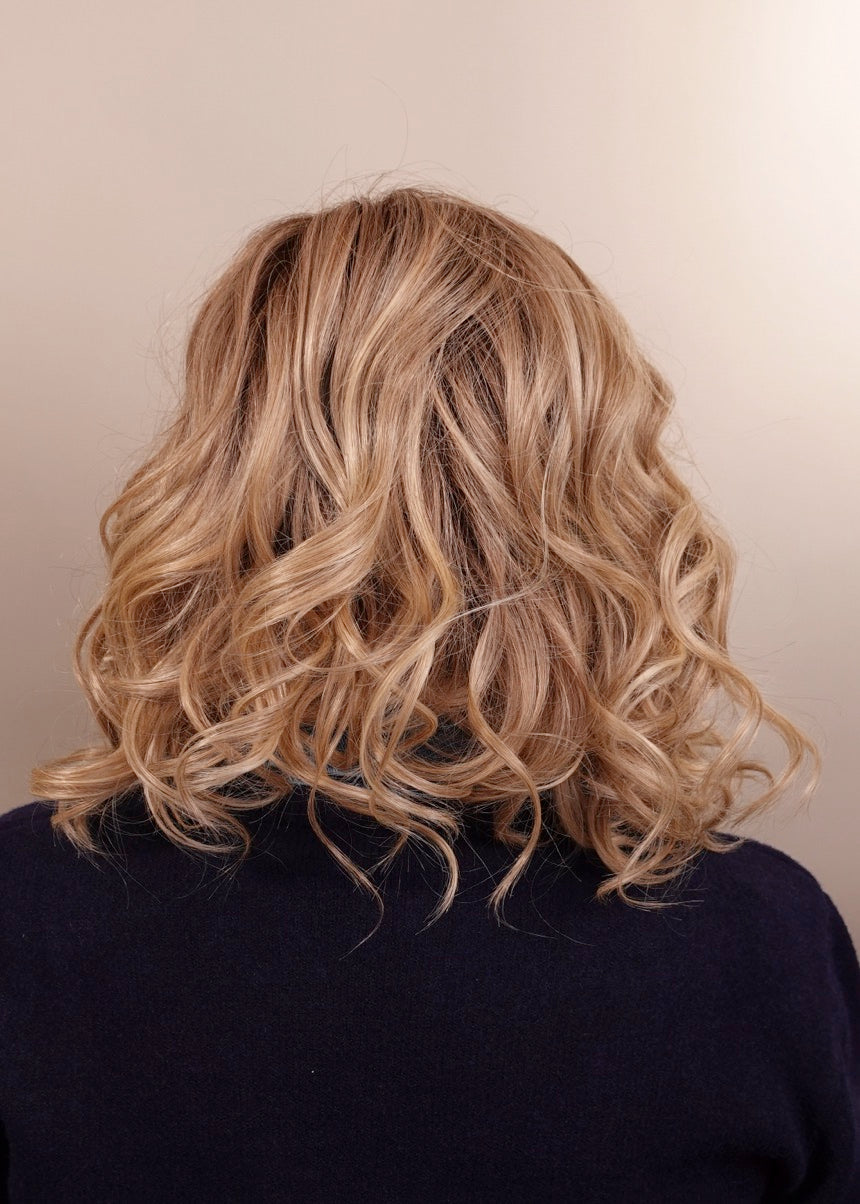 Frannie wearing Lacy Lite in 22F16S8 Venice Blonde