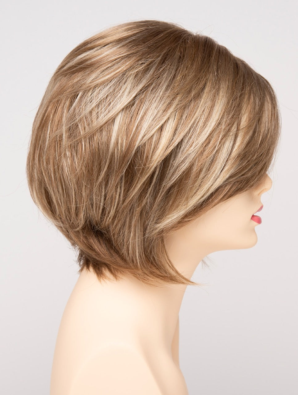 Dark Blonde | 16/23 | Neutral Dark Blonde with Highlights