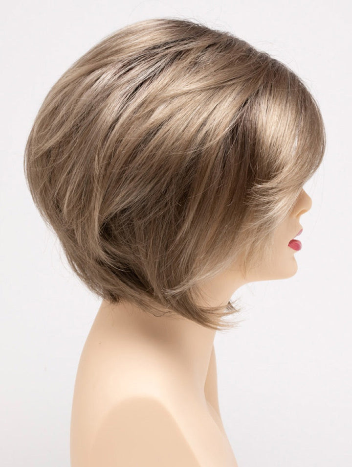 Golden Sandstone | 41 R2 | Rooted Cool Medium Blonde