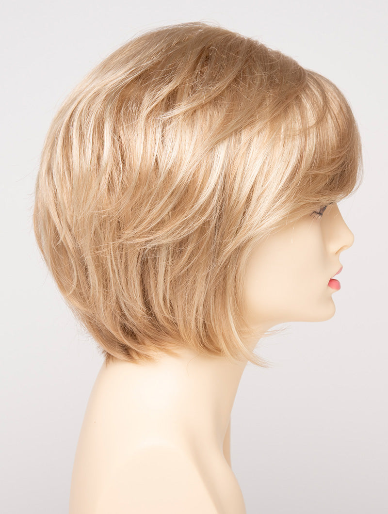 Medium Blonde | 26/23 | Sandy Blonde