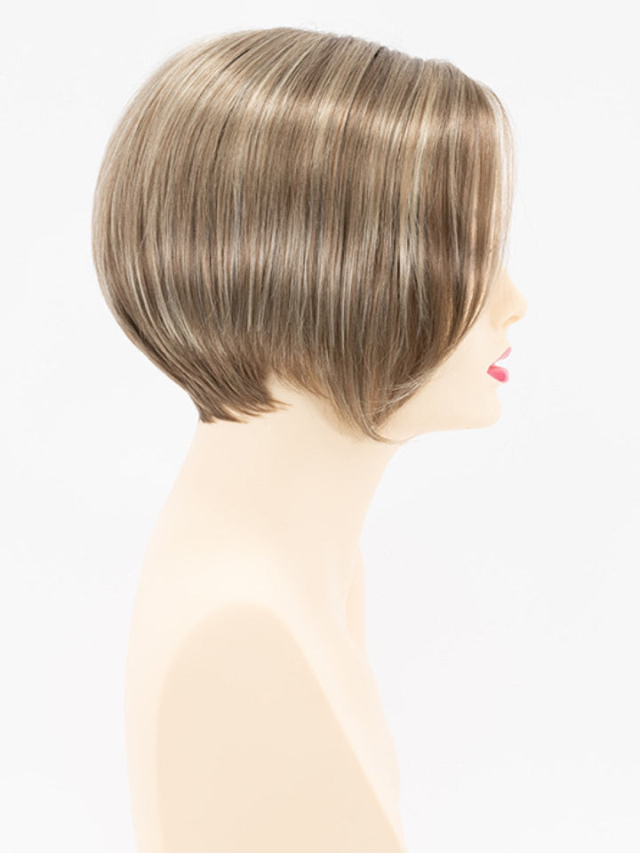 Almond Breeze | 18/22 | Cool dark Blonde with Highlights