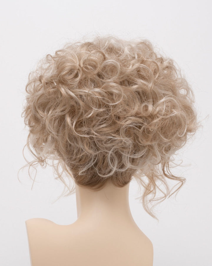 Kelsey in Light Blonde