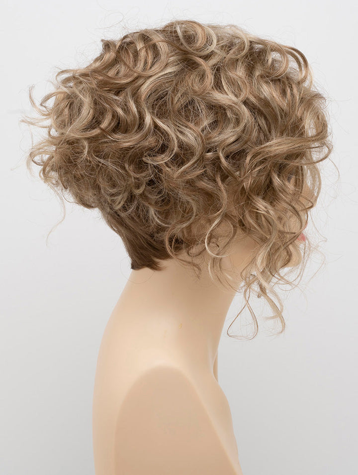 Dark Blonde | 16/23 | Neutral Dark Blonde with Highlights