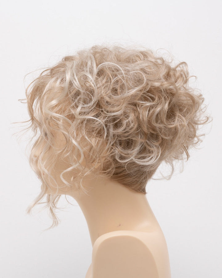 Kelsey in Light Blonde