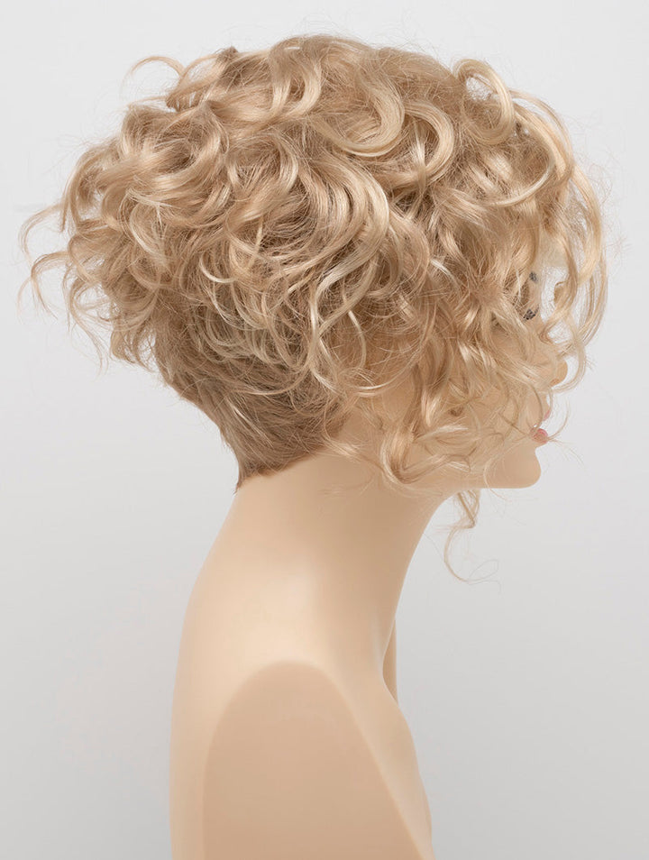 Medium Blonde | 26/23 | Sandy Blonde