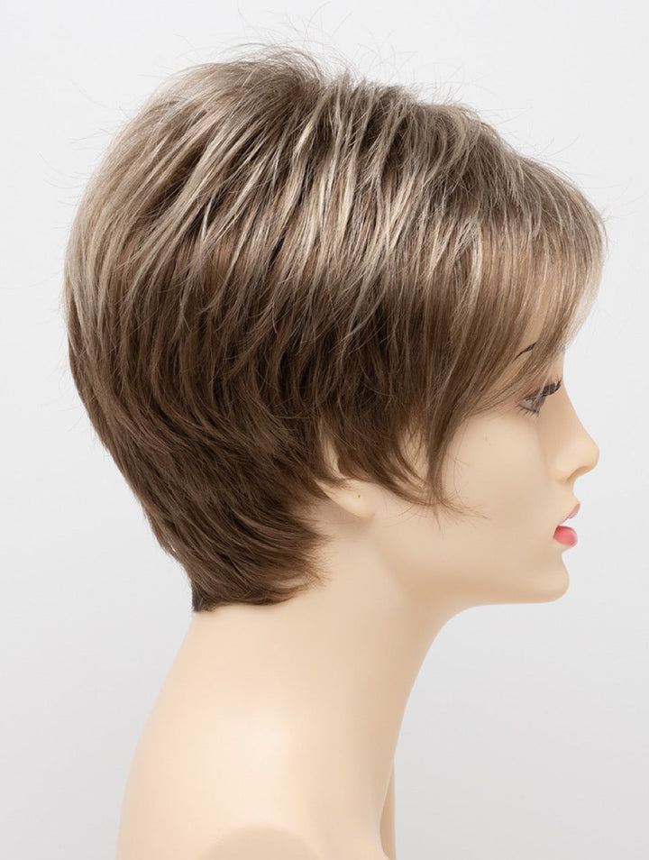 Almond Breeze | 18/22 | Cool dark Blonde with Highlights