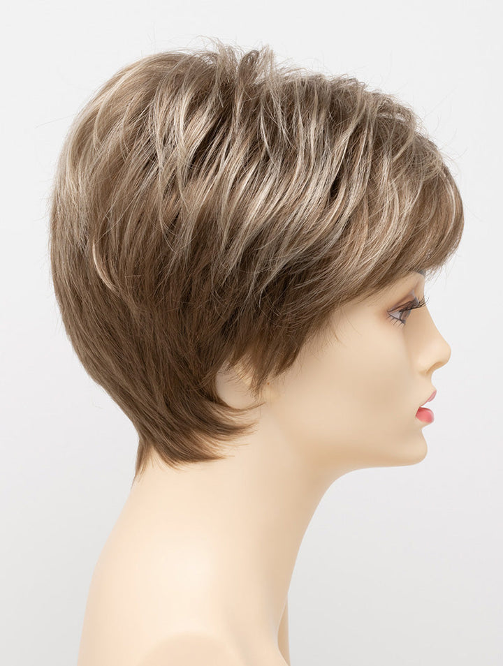 Almond Breeze | 18/22 | Cool dark Blonde with Highlights