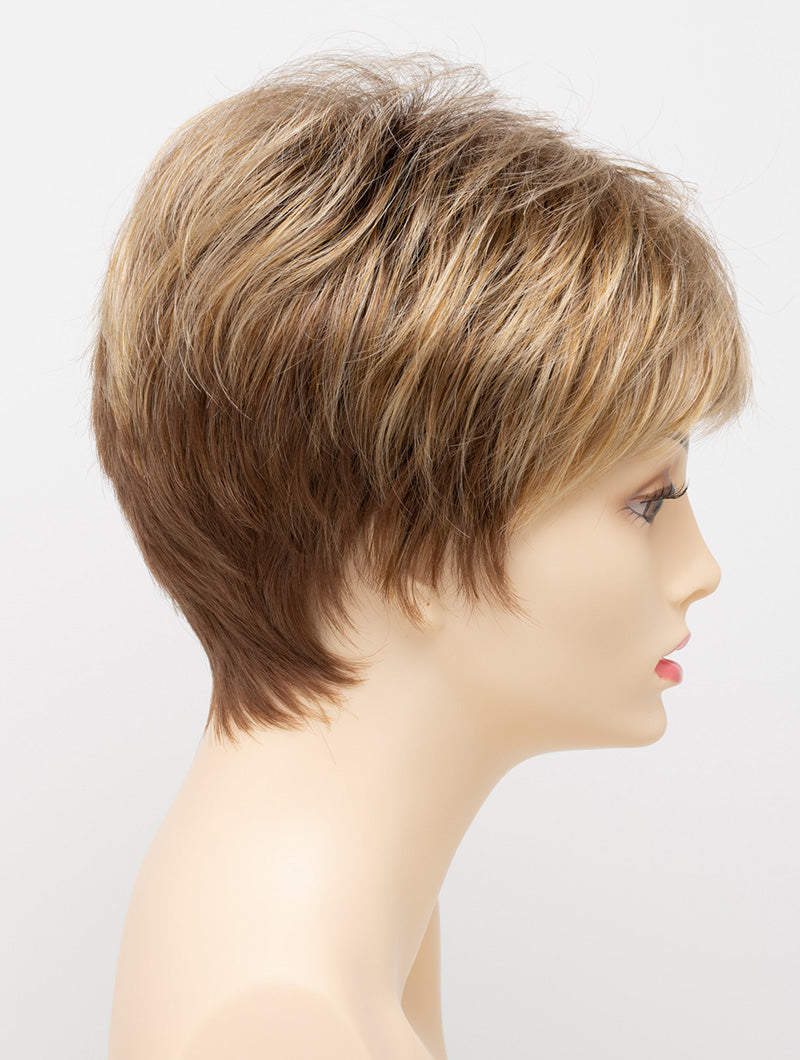 Golden Nutmeg | 27/26/23 R8 | 3-Tone blend of a Cinnamon Brown Base, Chocolate, Brown Roots, and Golden Blonde highlights