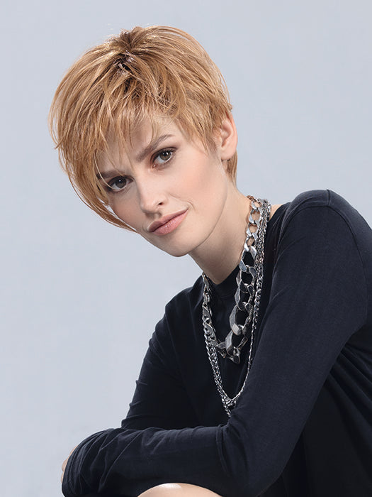 Toffee Blonde Rooted 27.20 | Dark Strawberry Blonde With Light Strawberry Blonde Blend And Shaded Roots