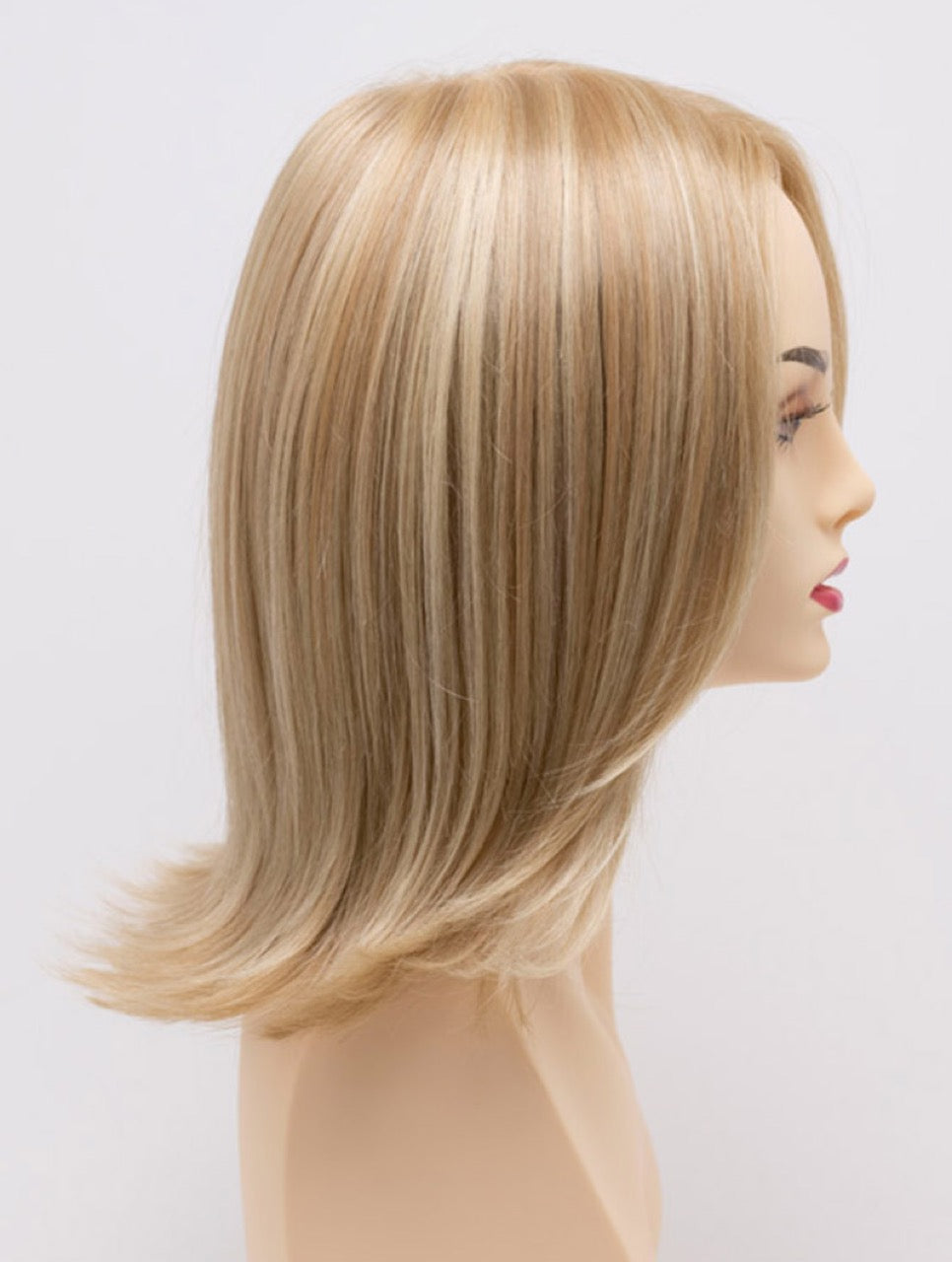 Medium Blonde | 26/23 | Sandy Blonde