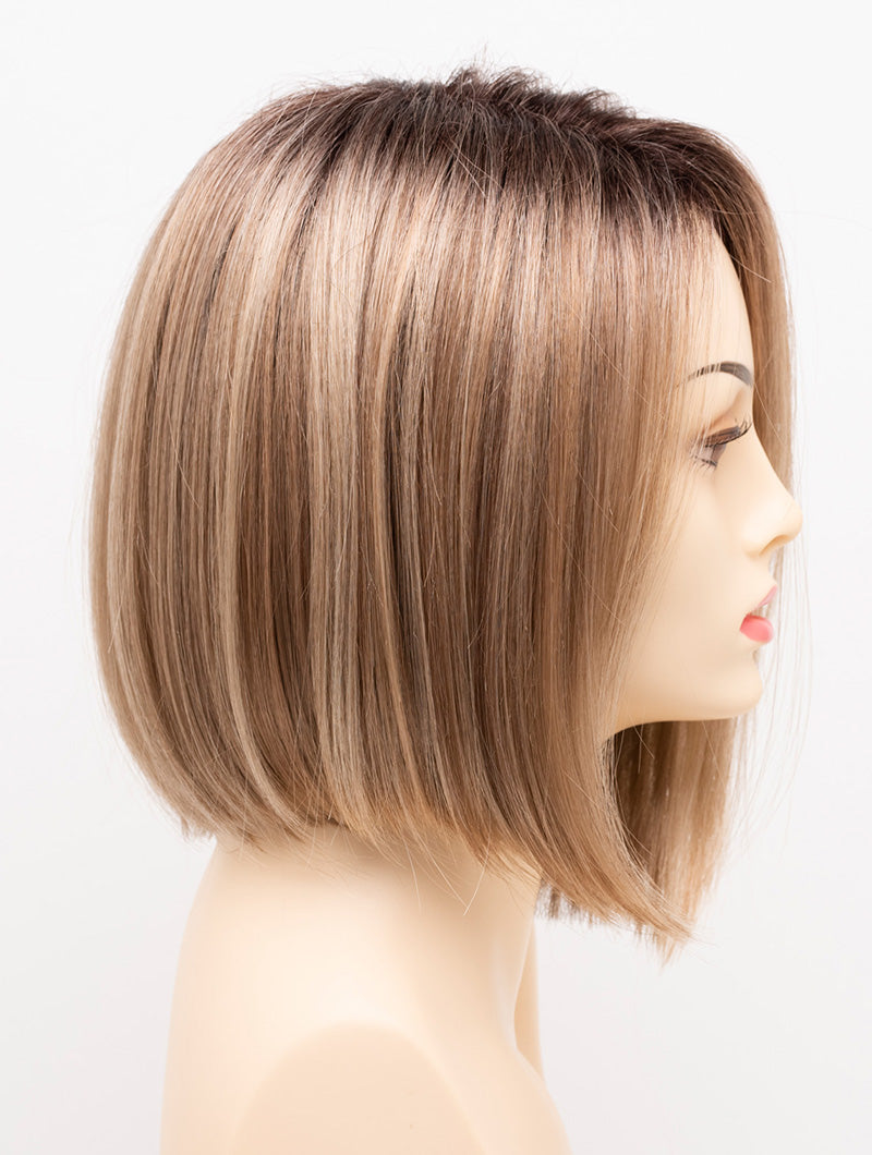 Sparkling Champagne | 26/23/14 R8 | Rooted Neutral Light Blonde