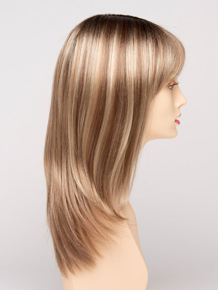 Sparkling Champagne | 26/23/14 R8 | Rooted Neutral Light Blonde