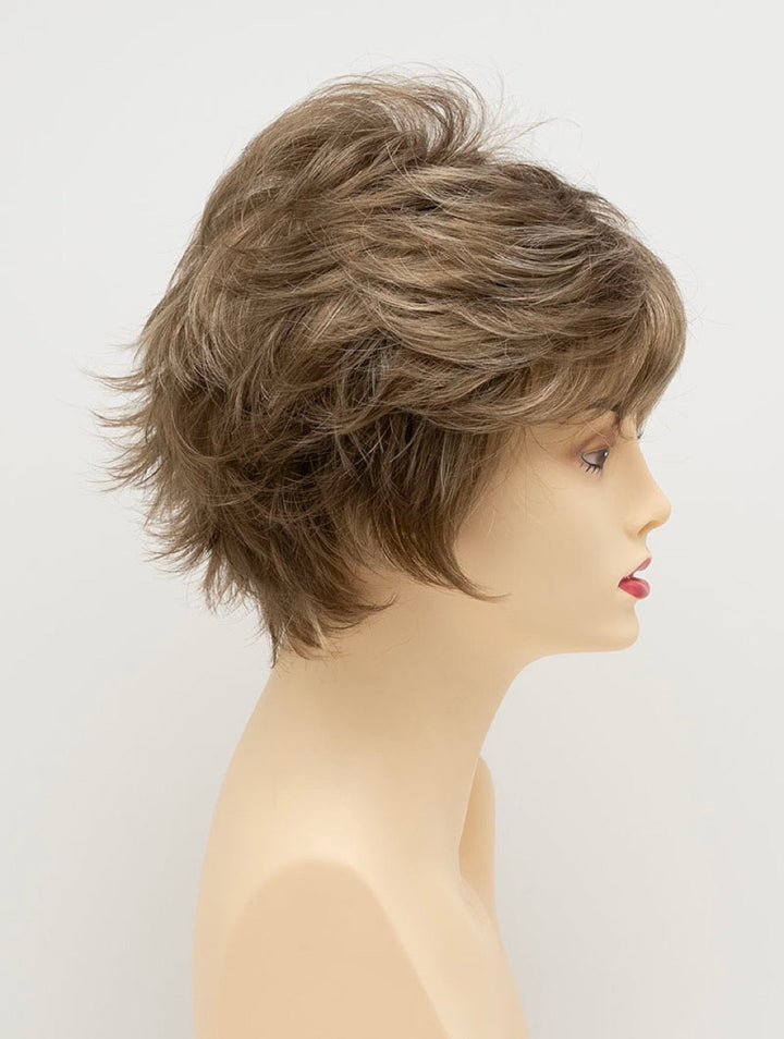 Almond Breeze | 18/22 | Cool dark Blonde with Highlights