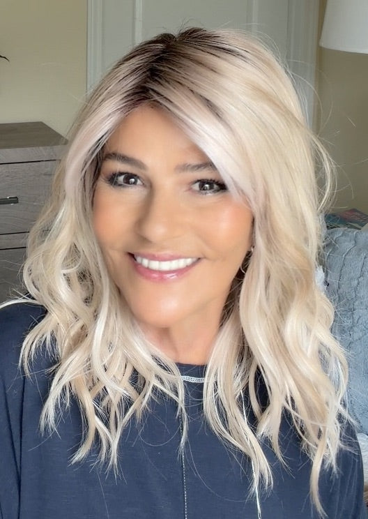 Marlene wearing Beach Wave Magic in EL14/1001/R8 Sand & Sun Lighted