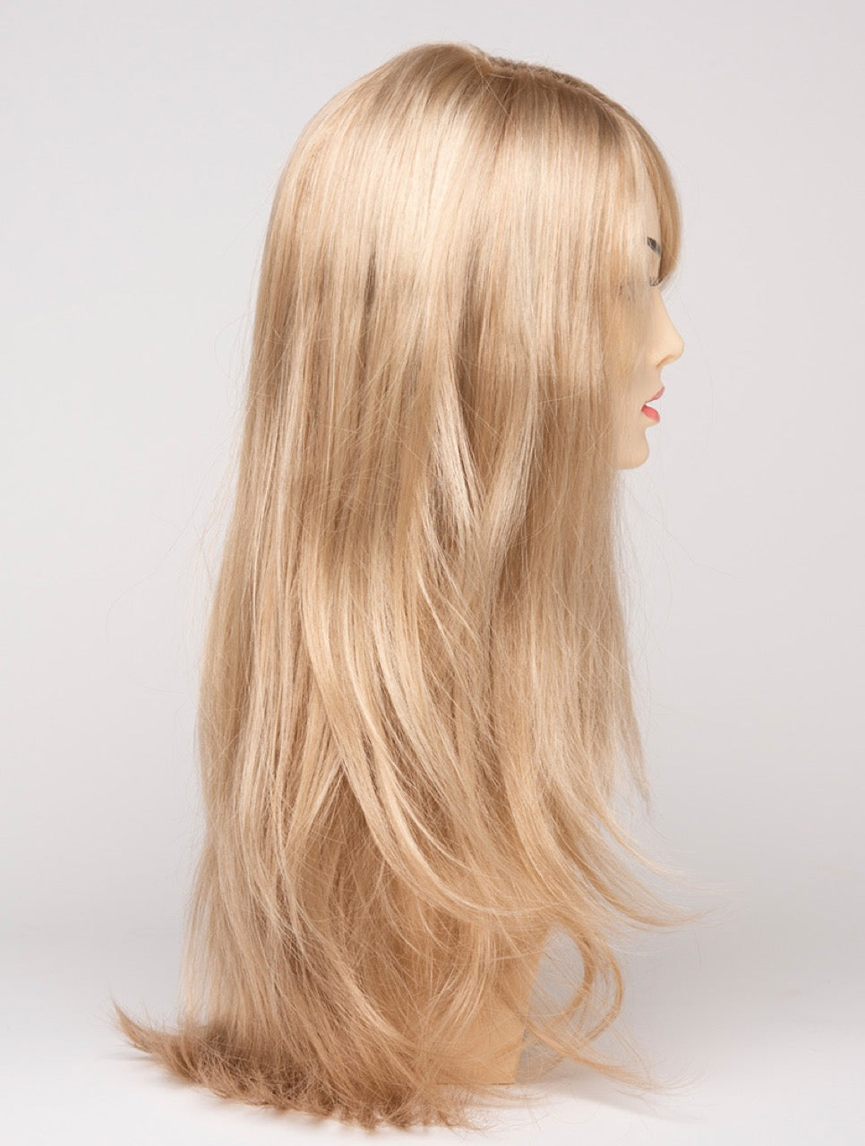 Medium Blonde | 26/23 | Sandy Blonde