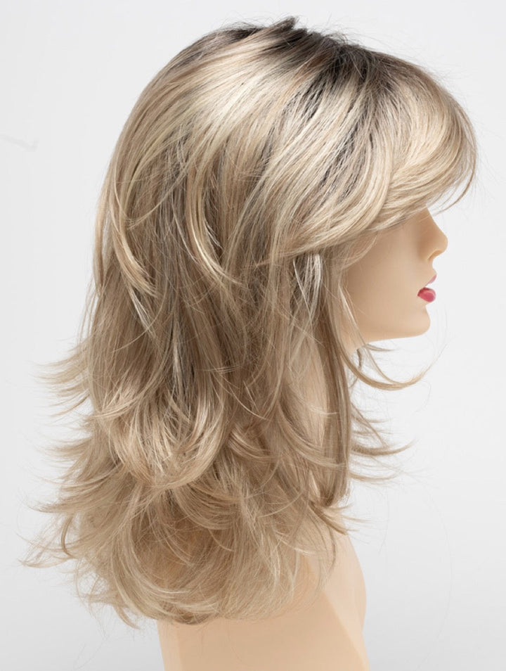 Champagne Shadow | 14/613 R8 | Rooted Pale Golden Blonde