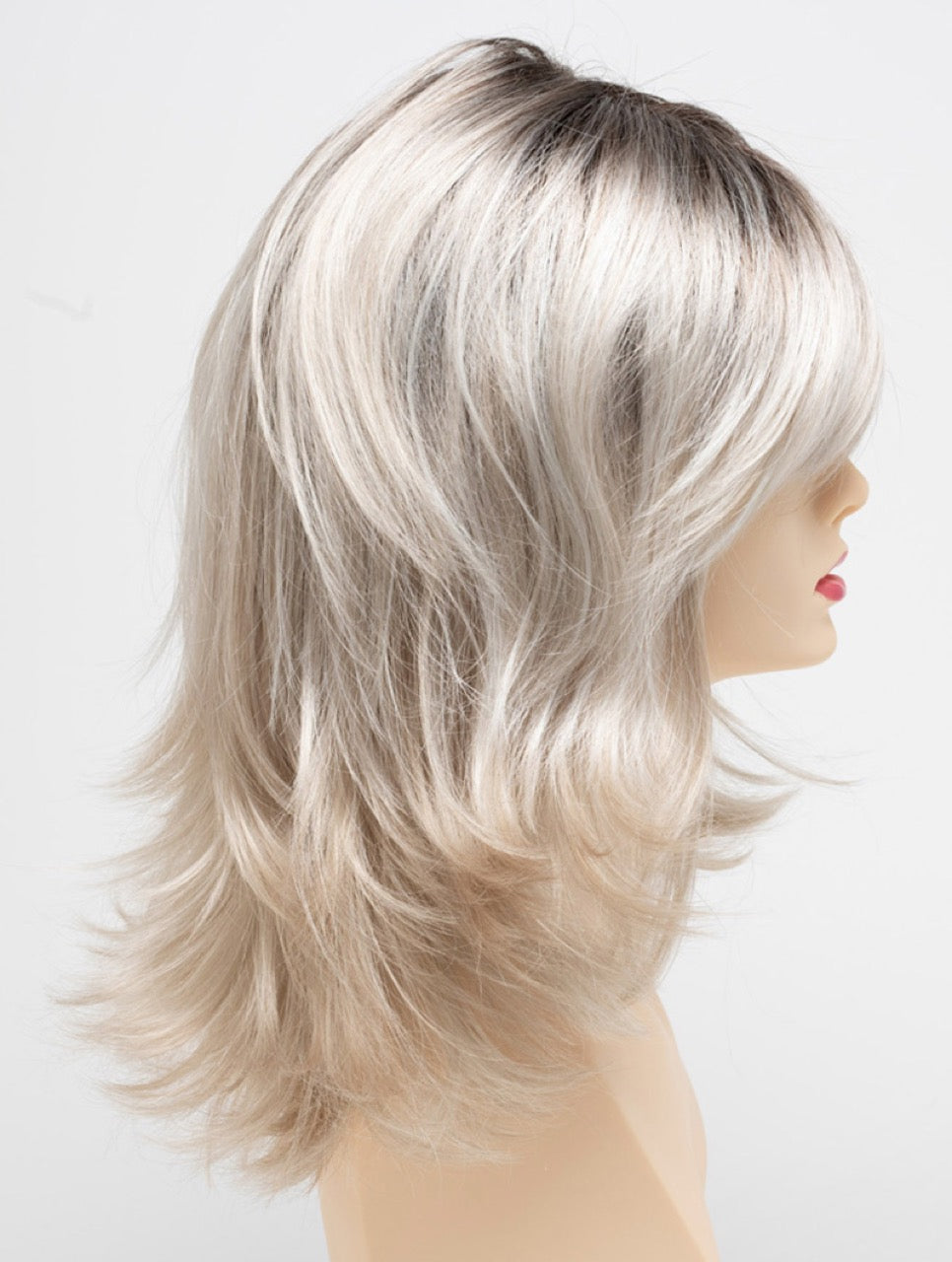 Platinum Shadow | 613 R8 | Rooted Pale Platinum Blonde