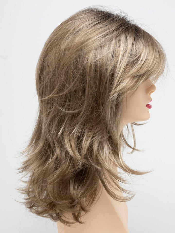 Golden Sandstone | 41 R2 | Rooted Cool Medium Blonde