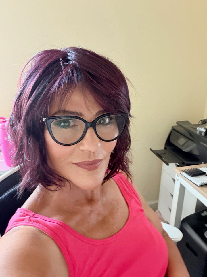 Marlene wearing New Wave in 1B/Burg Wine Noir