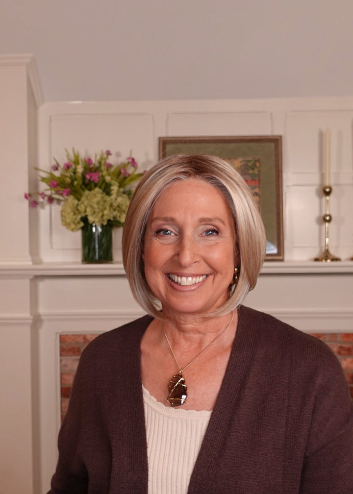 Frannie wearing Ayumi in Sandy Cream Blond-R