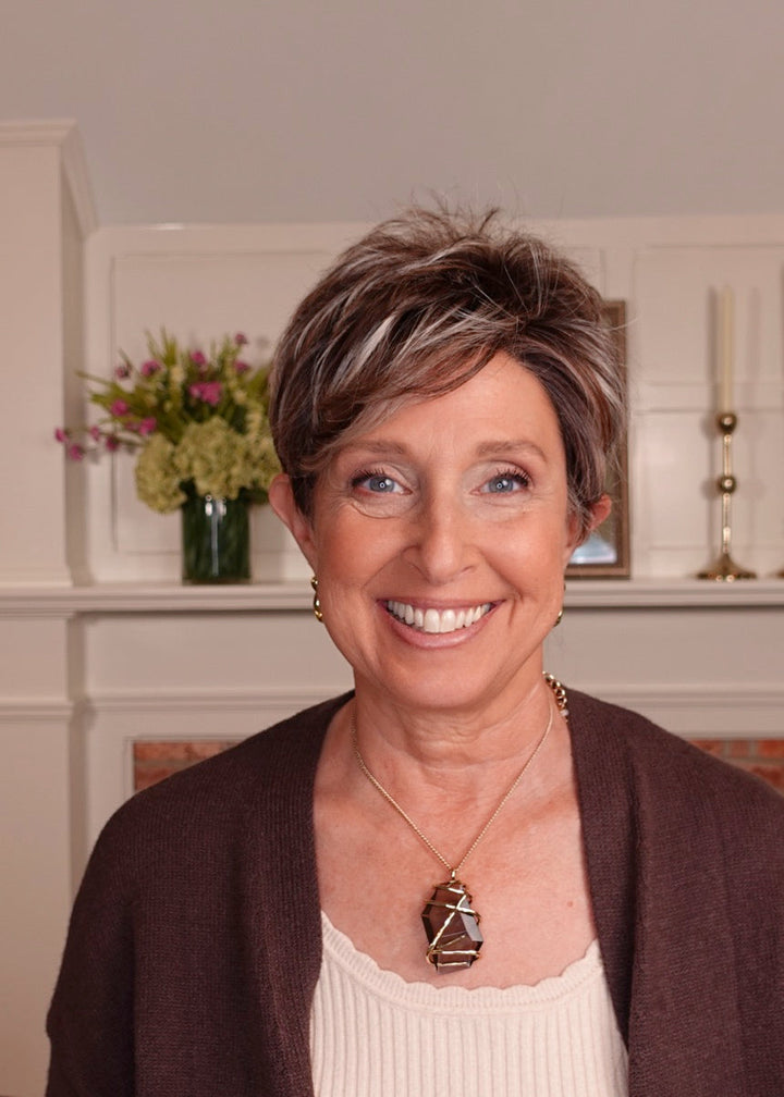 Frannie wearing Rin in Tres Chocolate-R