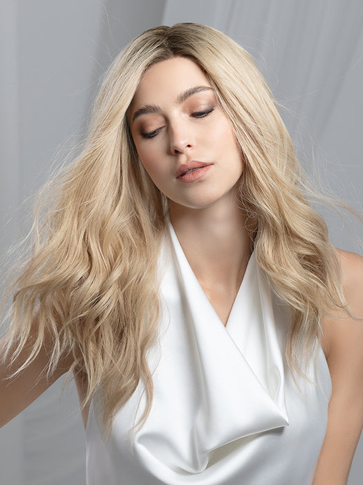 Pearl Blonde Rooted 101.24.16 | Pearl Platinum, Lightest Ash Blonde And Medium Blonde Blend With Shaded Roots