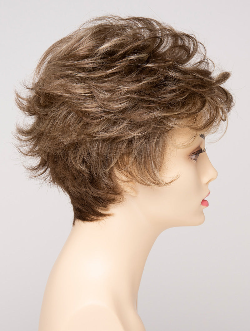 Almond Breeze | 18/22 | Cool dark Blonde with Highlights