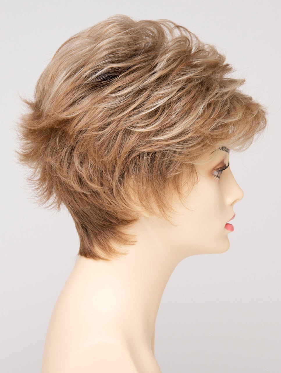Sparkling Champagne | 26/23/14 R8 | Rooted Neutral Light Blonde