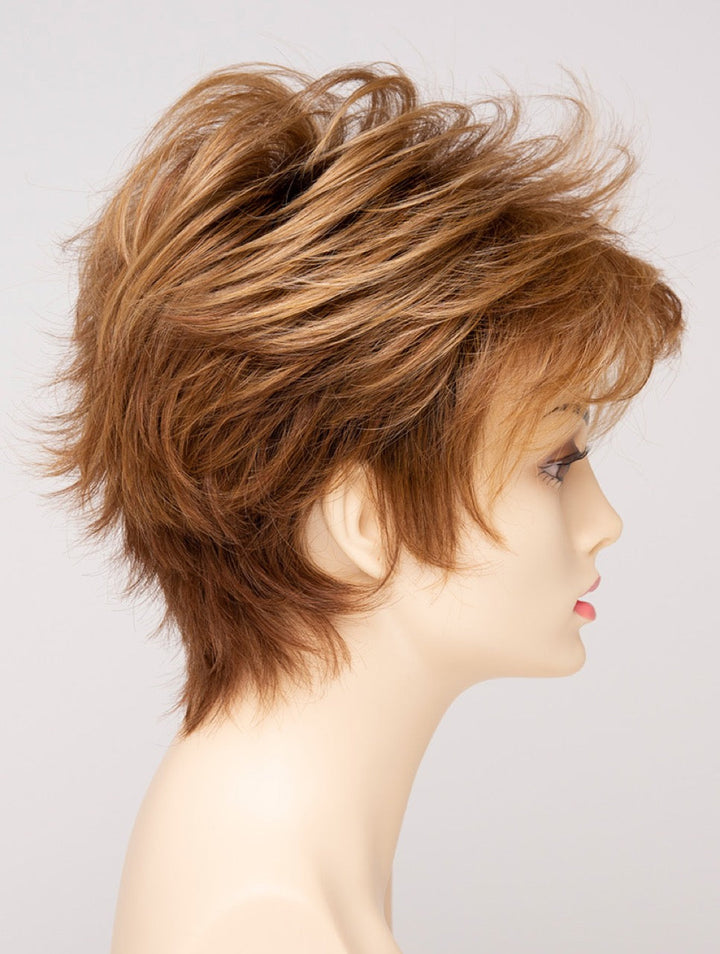 Golden Nutmeg | 27/26/23 R8 | 3-Tone blend of a Cinnamon Brown Base, Chocolate, Brown Roots, and Golden Blonde highlights