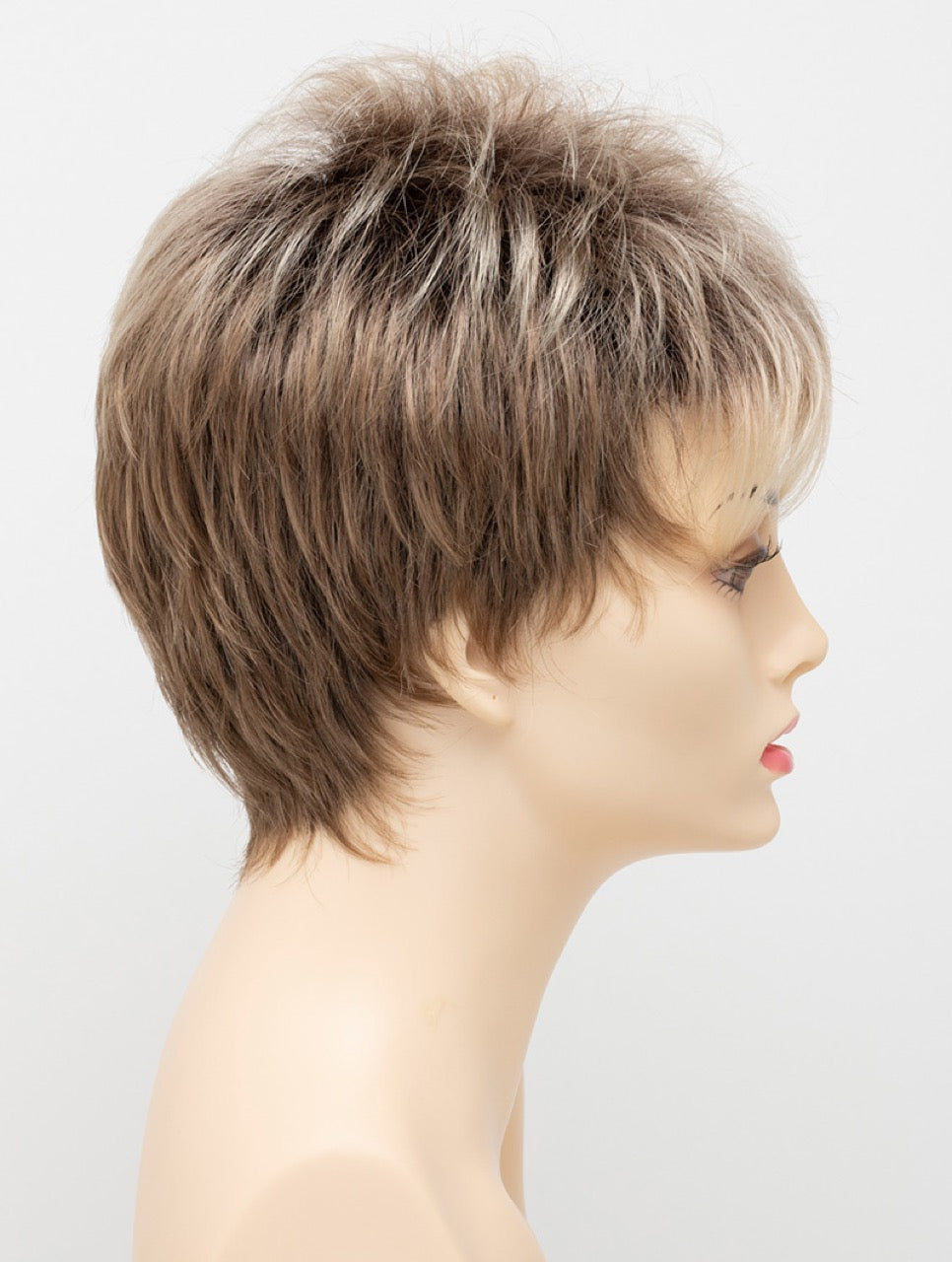 Sparkling Champagne | 26/23/14 R8 | Rooted Neutral Light Blonde