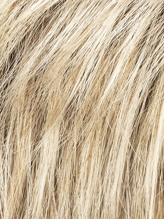 Champagne Rooted 22.16.25 | Light Beige Blonde, Medium Honey Blonde, and Platinum Blonde Blend with Dark Roots