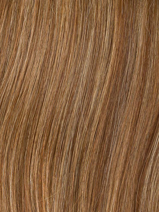 Tobacco Rooted 27.12.26 | Dark Strawberry Blonde, Lightest Brown, And Light Golden Blonde Blend With Shaded Roots