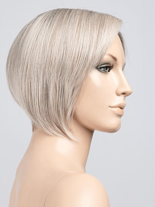 Pearl Blonde Rooted 101.14.16 | Pearl Platinum, Medium Ash Blonde And Medium Blonde Blend With Shaded Roots