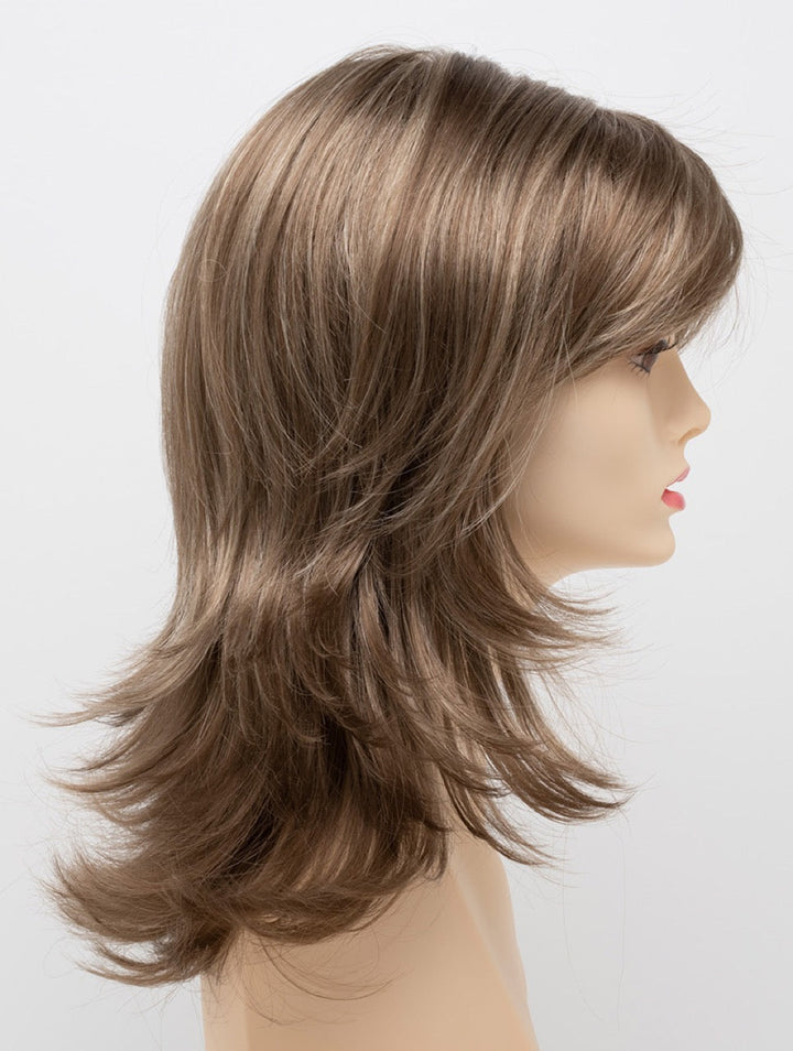 Almond Breeze | 18/22 | Cool dark Blonde with Highlights