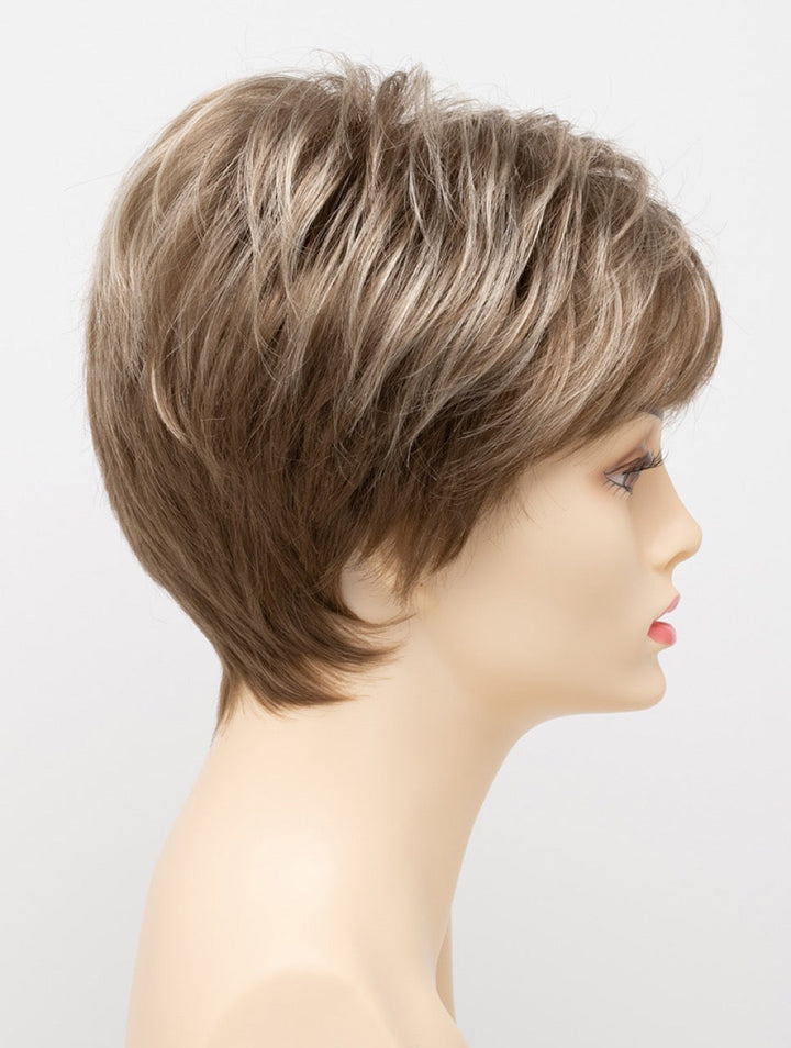 Almond Breeze | 18/22 | Cool dark Blonde with Highlights