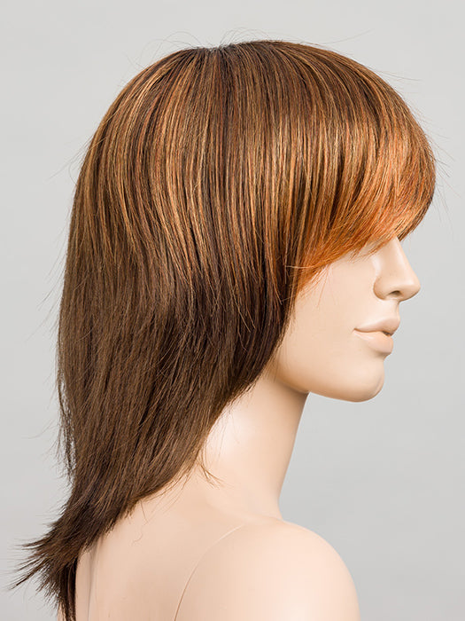 Hot Hazelnut Rooted 28.830.6 | Light Copper Red And Medium Brown Blended With Light Auburn And Dark Brown With Shaded Roots