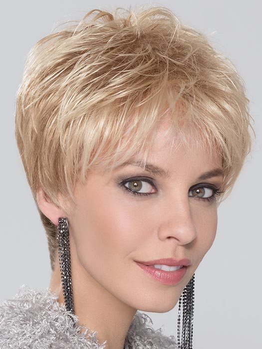 Coco in Light Honey Mix 26.25.20 | Medium Honey Blonde, Platinum Blonde, and Light Golden Blonde blend