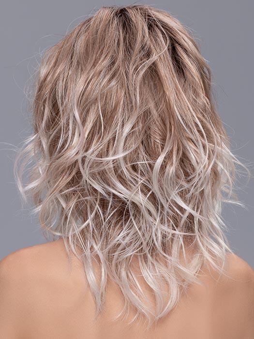 Candy Blonde Rooted 101.27.60 | Pearl Platinum, Dark Strawberry Blonde, and Pearl White with Dark Shaded Roots