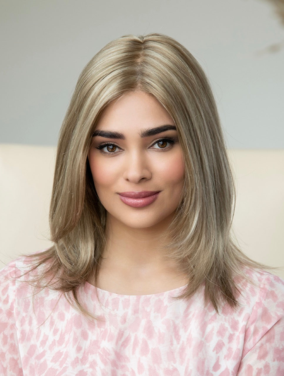 Roxie in Ginger Cream