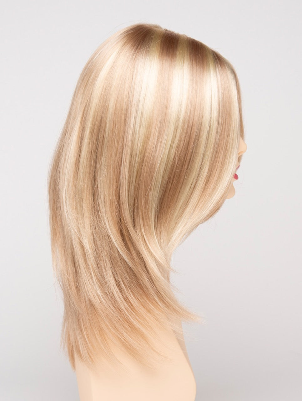 Medium Blonde | 26/23 | Sandy Blonde