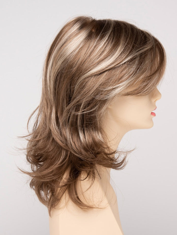 Almond Breeze | 18/22 | Cool dark Blonde with Highlights