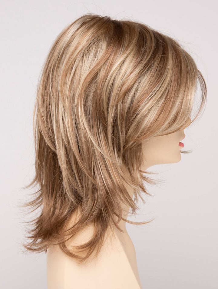 Dark Blonde | 16/23 | Neutral Dark Blonde with Highlights
