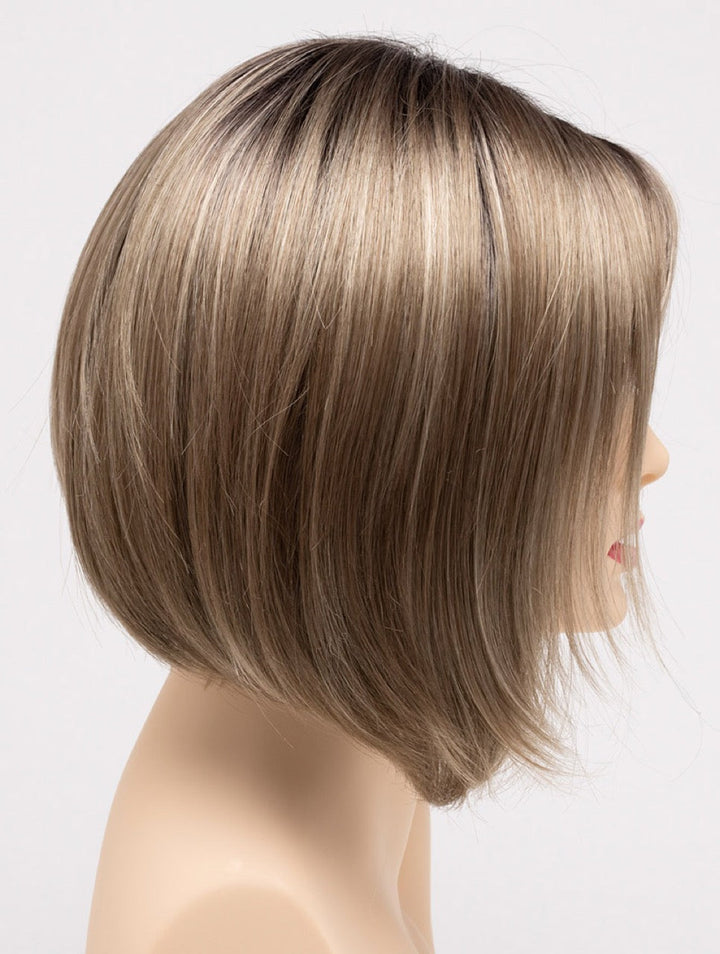 Golden Sandstone | 41 R2 | Rooted Cool Medium Blonde