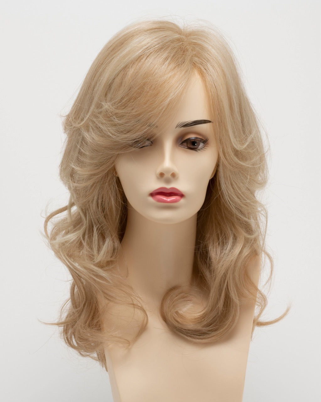 Selena in Medium Blonde