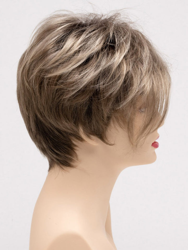 Golden Sandstone | 41 R2 | Rooted Cool Medium Blonde