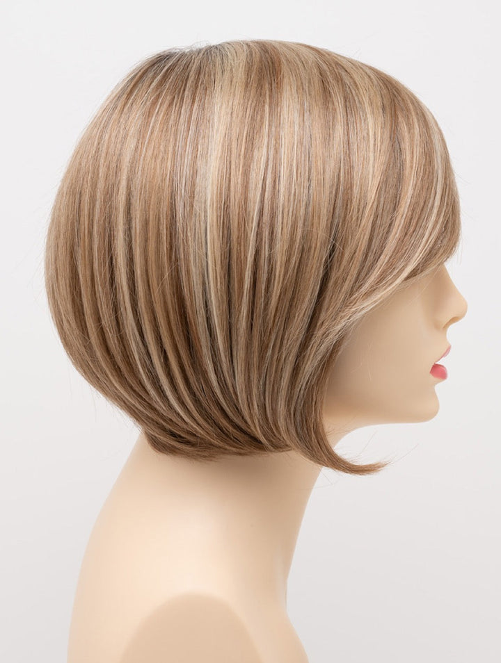 Sparkling Champagne | 26/23/14 R8 | Rooted Neutral Light Blonde