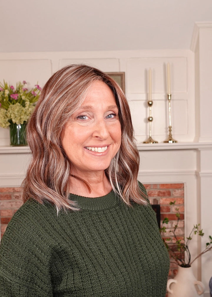 Frannie wearing Smooth Wavez in Snowy Umber-R