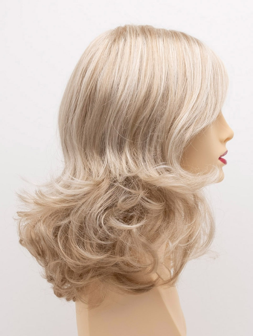 Light Blonde | 601 | Cool Pale Blonde