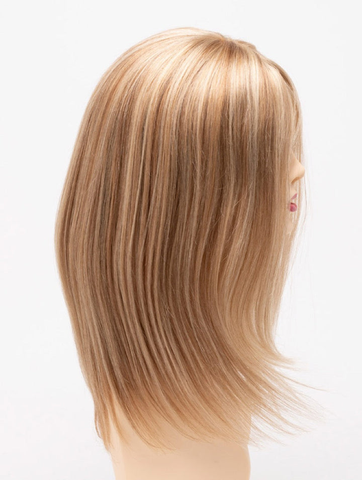 Dark Blonde | 16/23 | Neutral Dark Blonde with Highlights